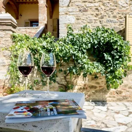 The Nest Il Giglio アパート *